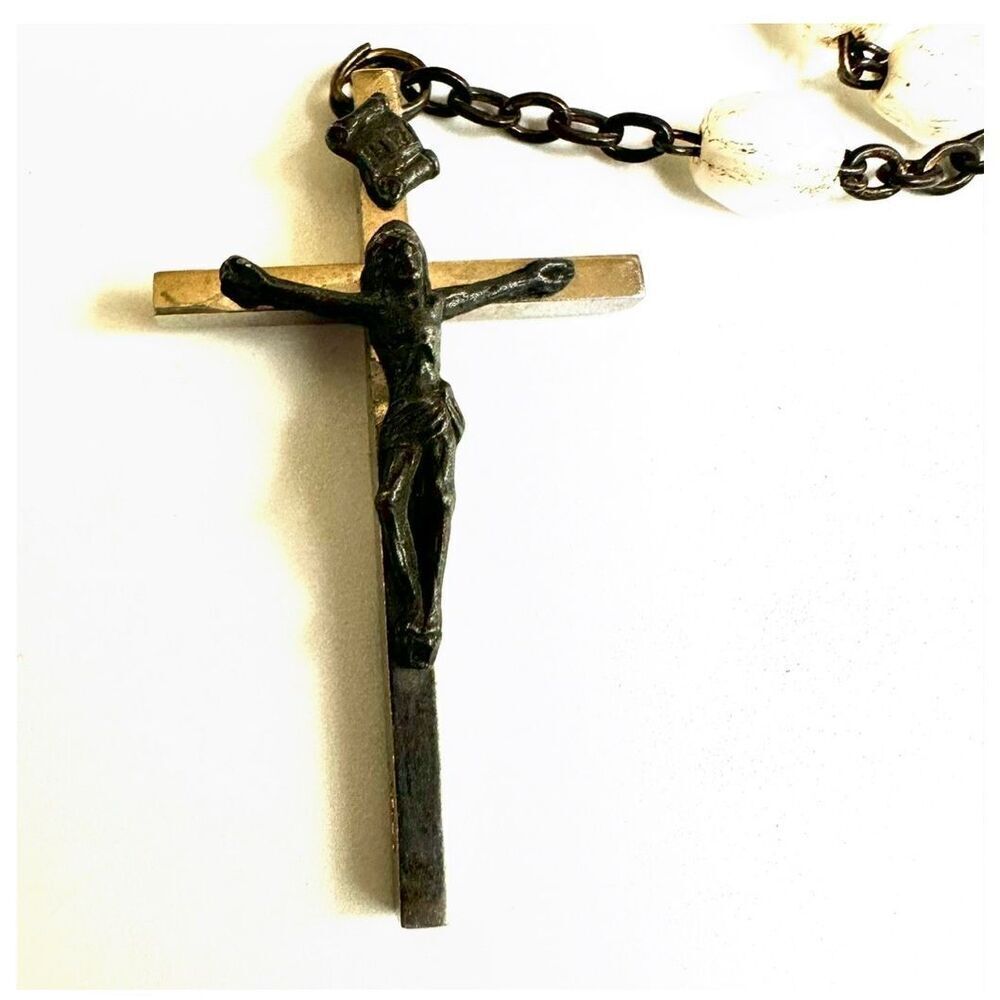 Silver tone mother of pearl vintage rosary - Picture 11 of 12